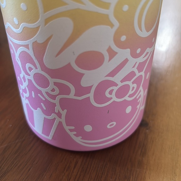 Hello Kitty, water bottle  - Picture 5 of 11